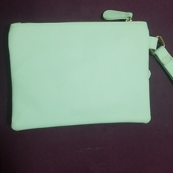 Purse - Picture 2 of 3